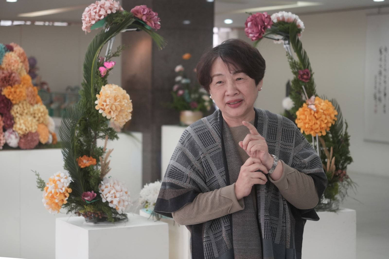 佛教藝術學系教授陳明華致詞。