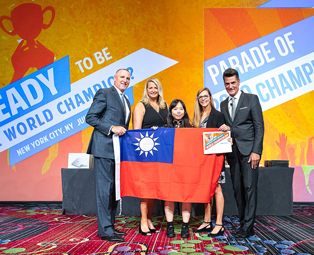 賀！本校資訊管理學系師生赴美國紐約參加「2019年世界盃電腦應用技能競賽」總決賽，榮獲佳績！