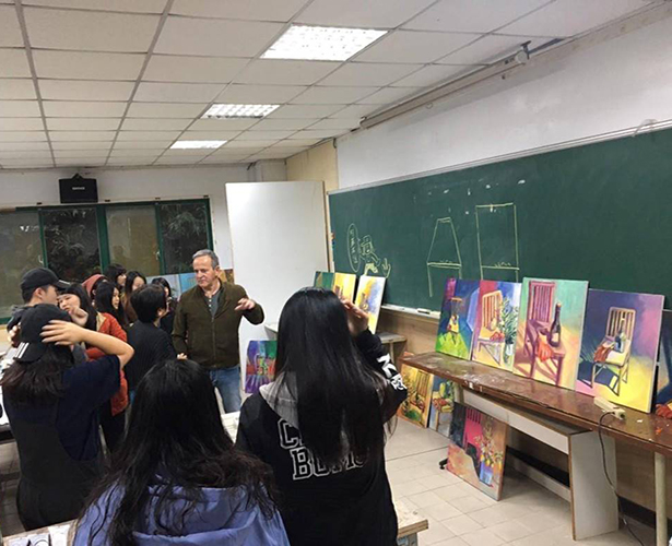 卡斯提亞拉曼查大學藝術學院院長 蒞校開設國際化課程