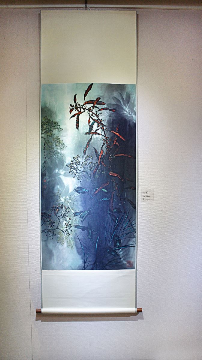 美術與文創學系吳恭瑞老師的山光水影「迎風」。